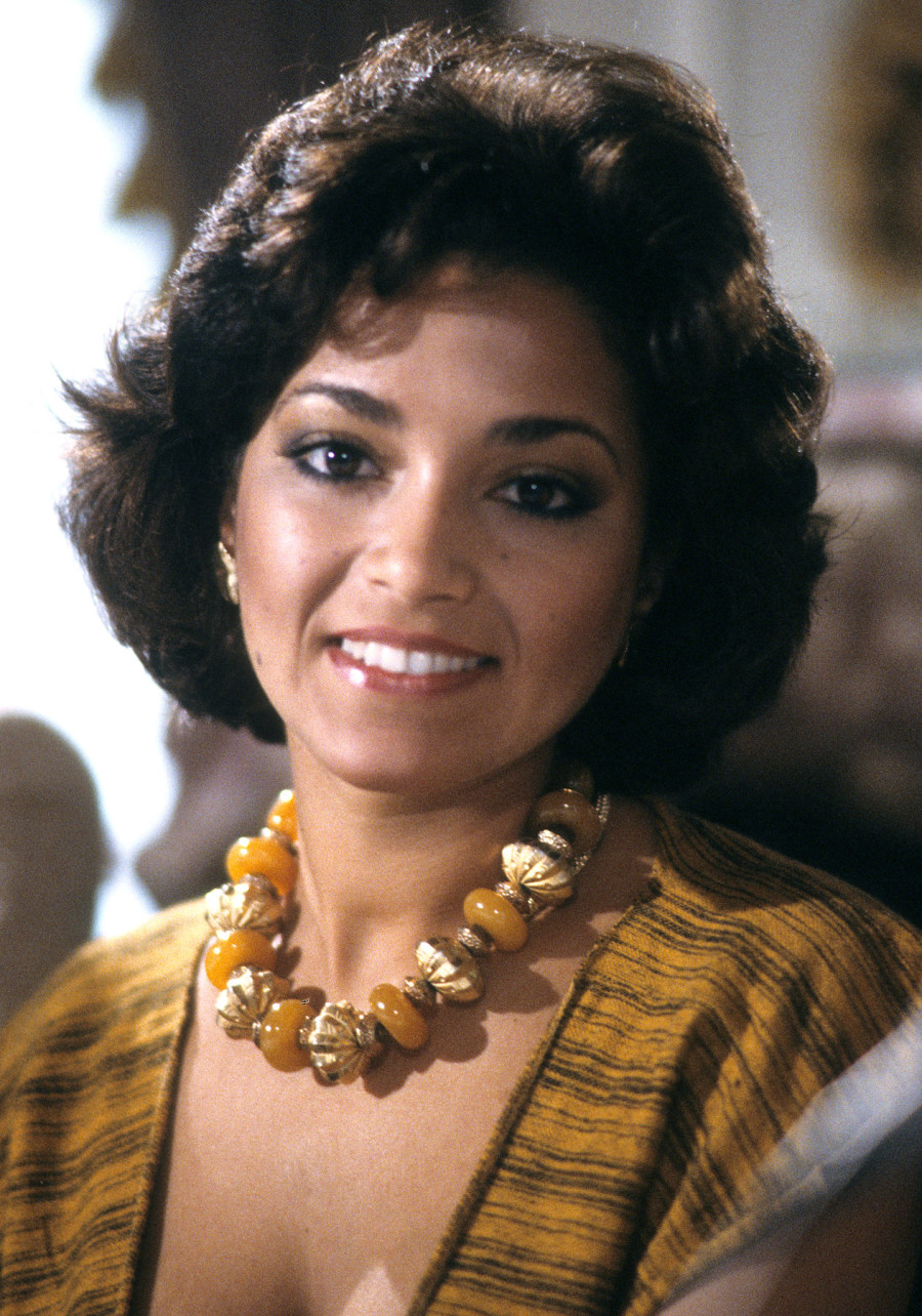 1984 Resignation Of Miss America Title - Vanessa Williams 